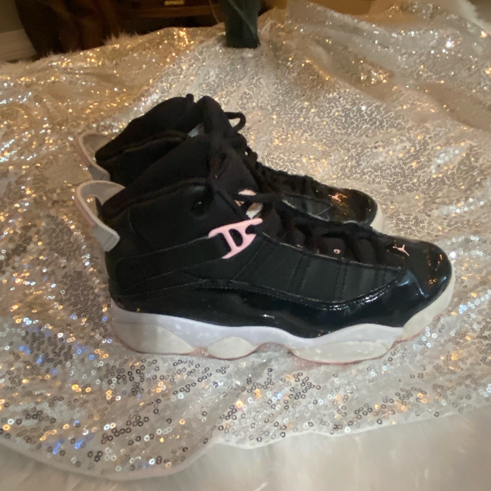 Little girl Jordan 6 rings
